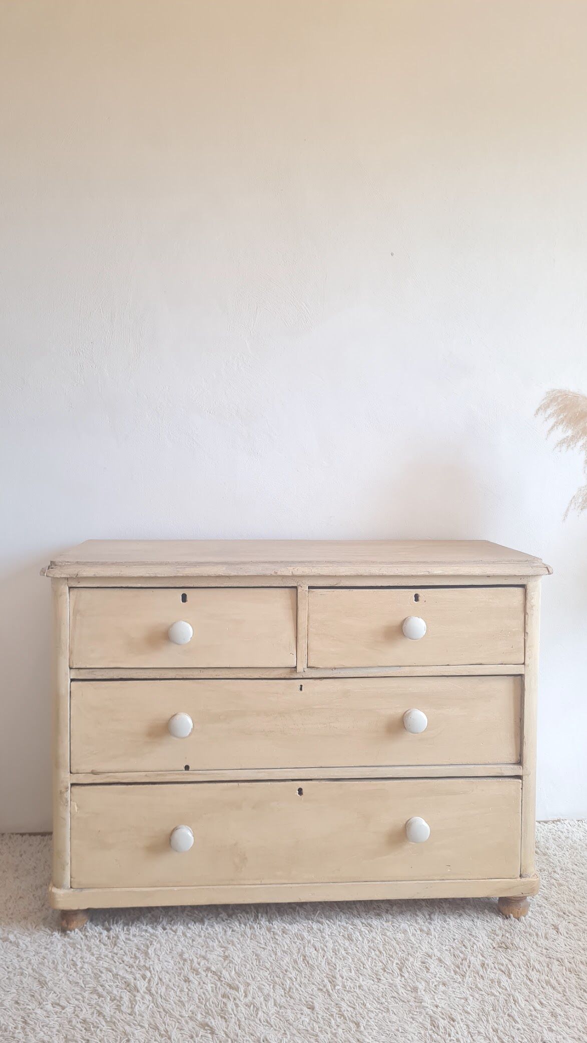 Commode ancienne de style anglais