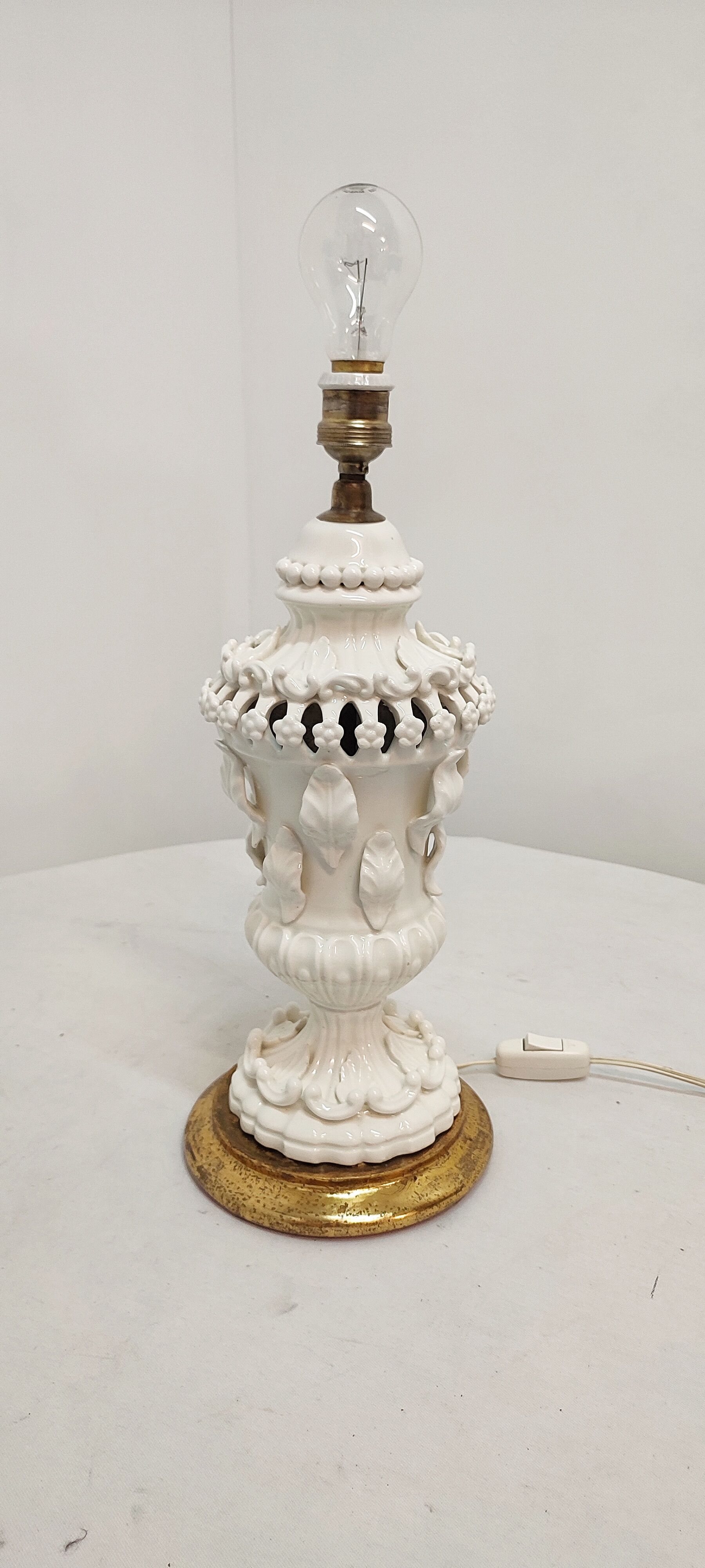 Lampe en céramique de Manises, Espagne, années 1960