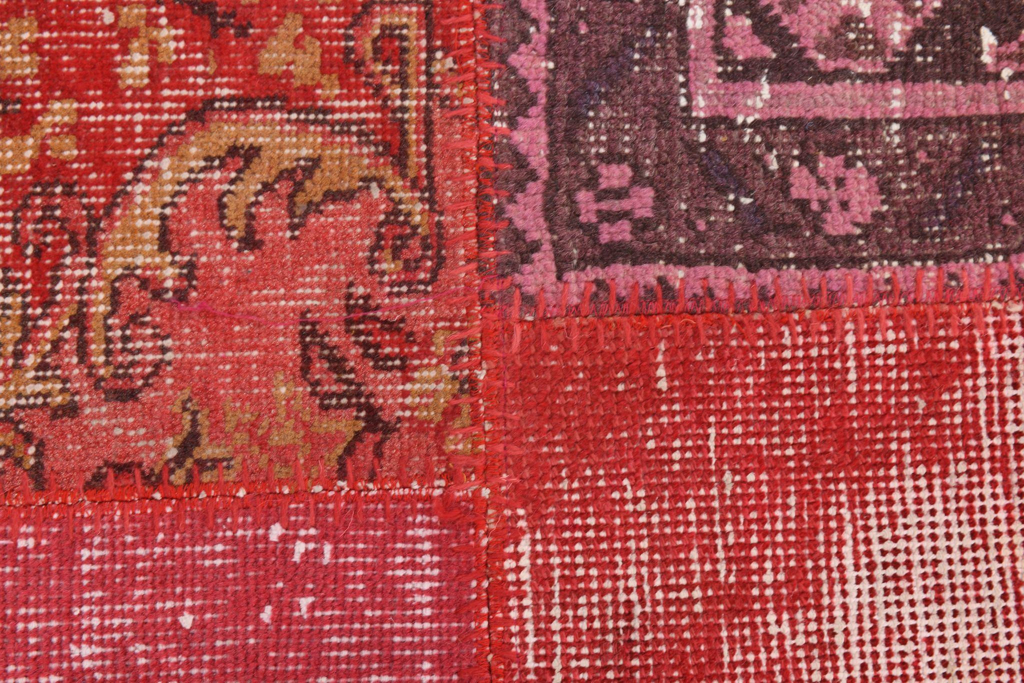 5x8 red tones turkiah rug 169x240cm