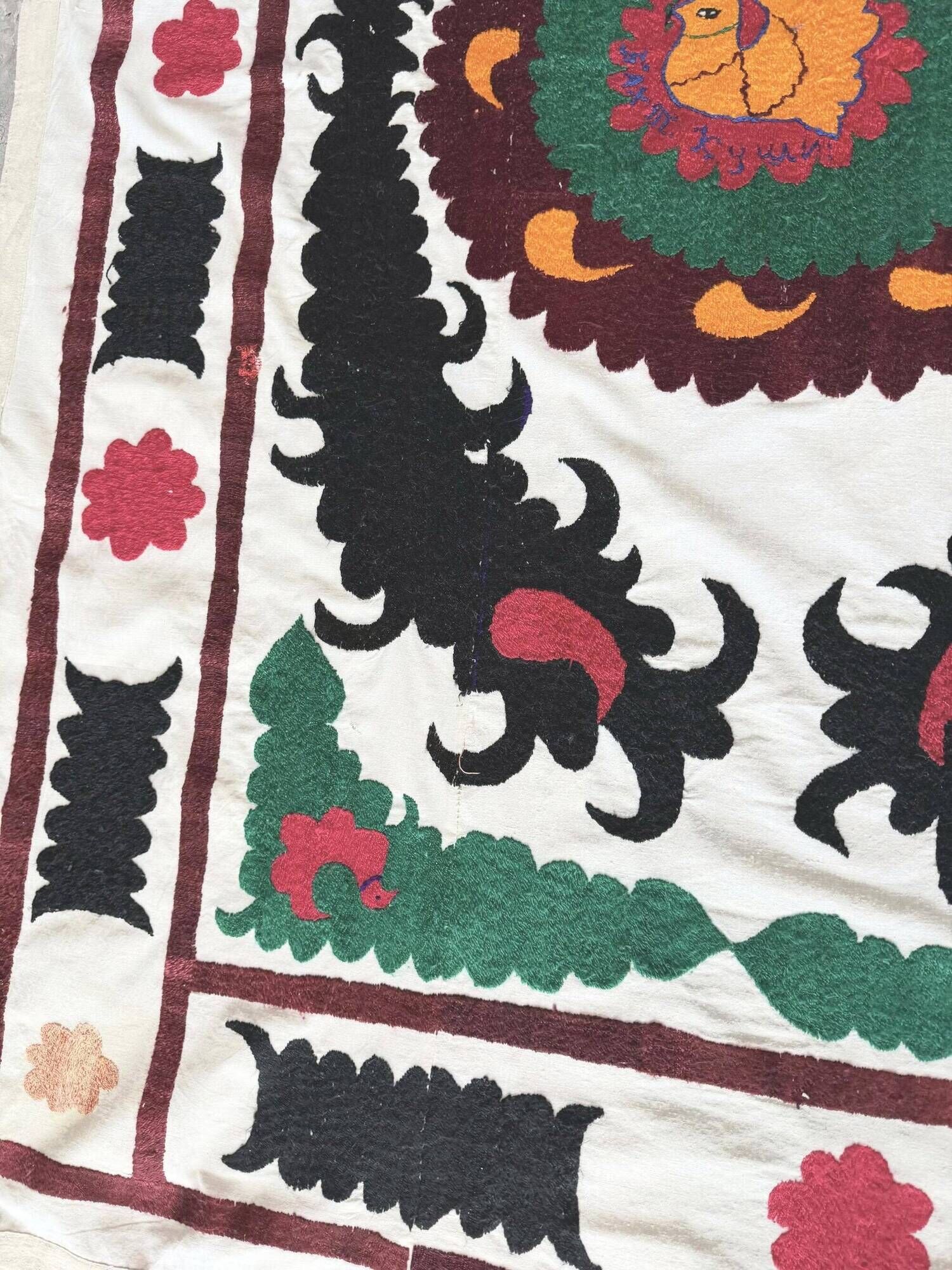 Vintage hand-embroidered tablecloth 120x180 cm