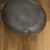 Pebble shaped lamp