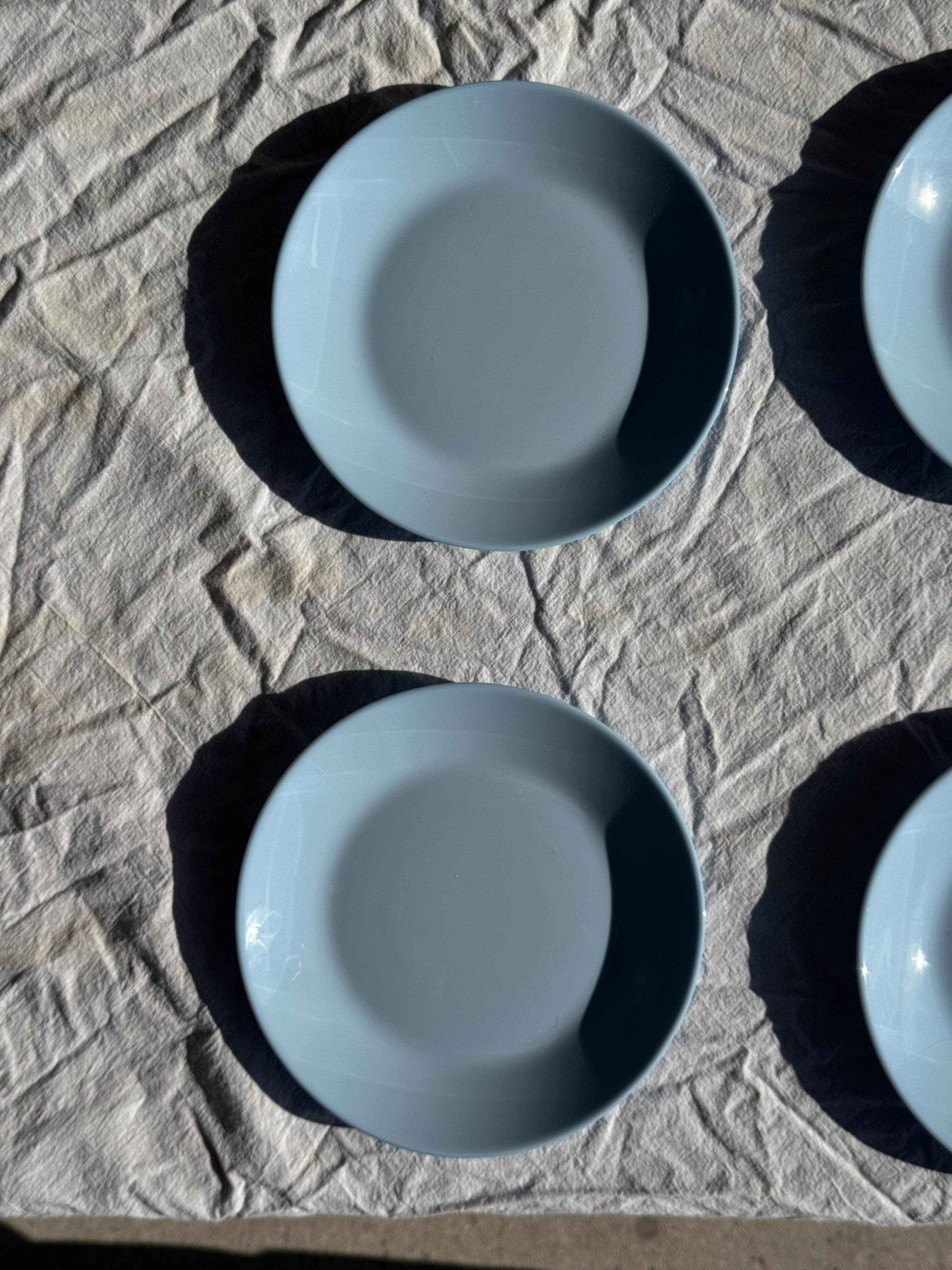 Set of 6 vintage blue dessert plates D18 (1)