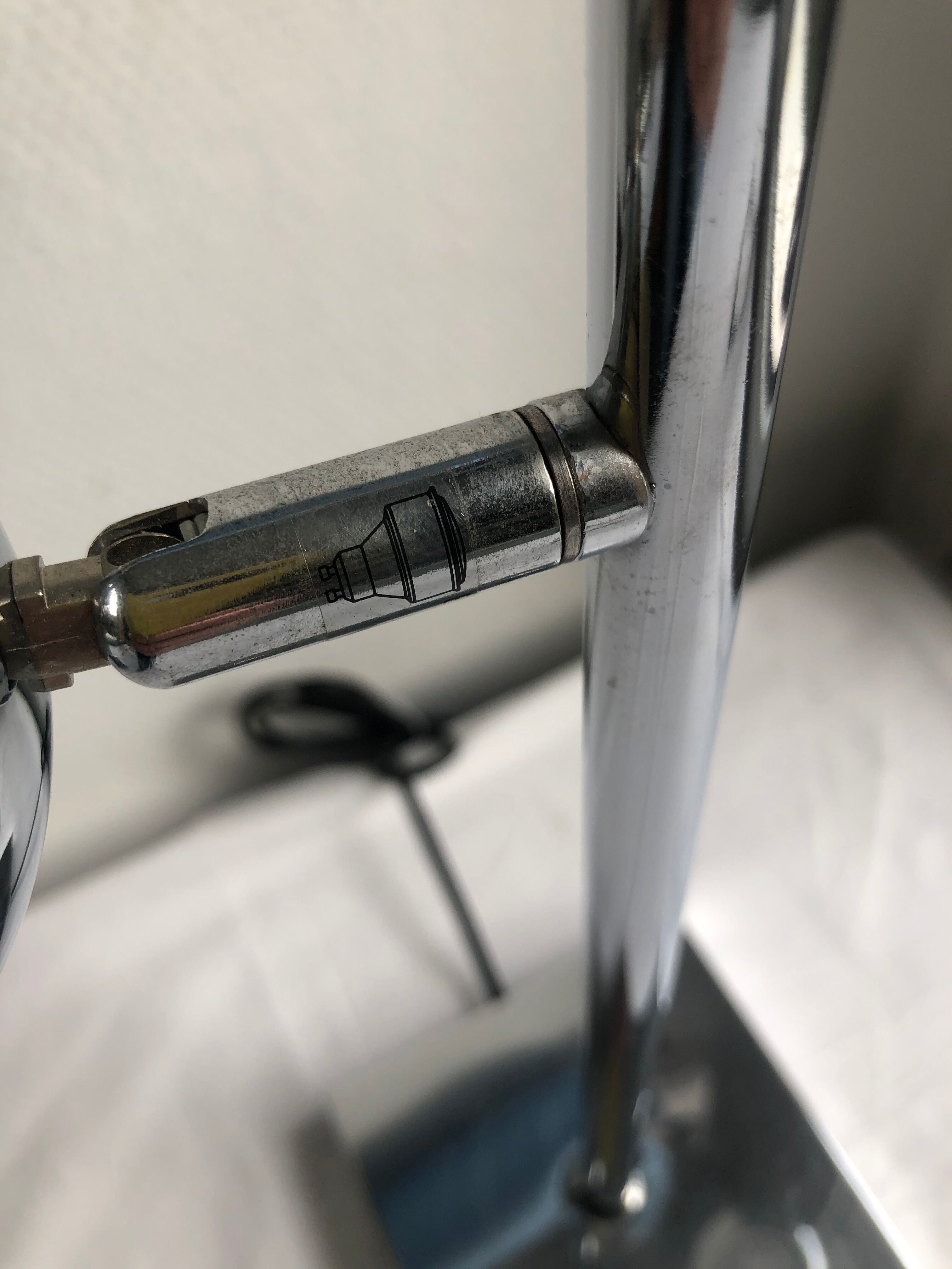Hary chrome desk lamp, 1970