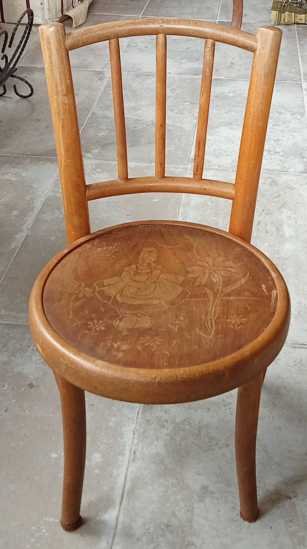 Old small Fischel children's chair, Colombine decor