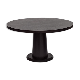 Modern Ligne Roset round black veneer oak extendable dining table