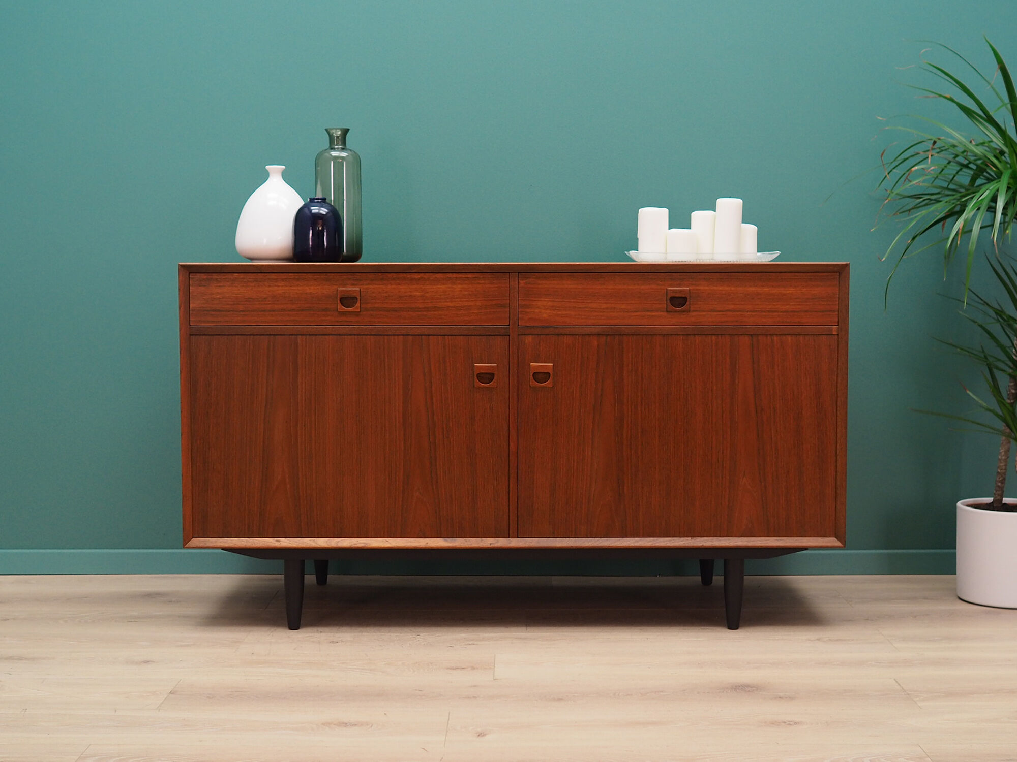 Brouer Mobelfabrik sideboard