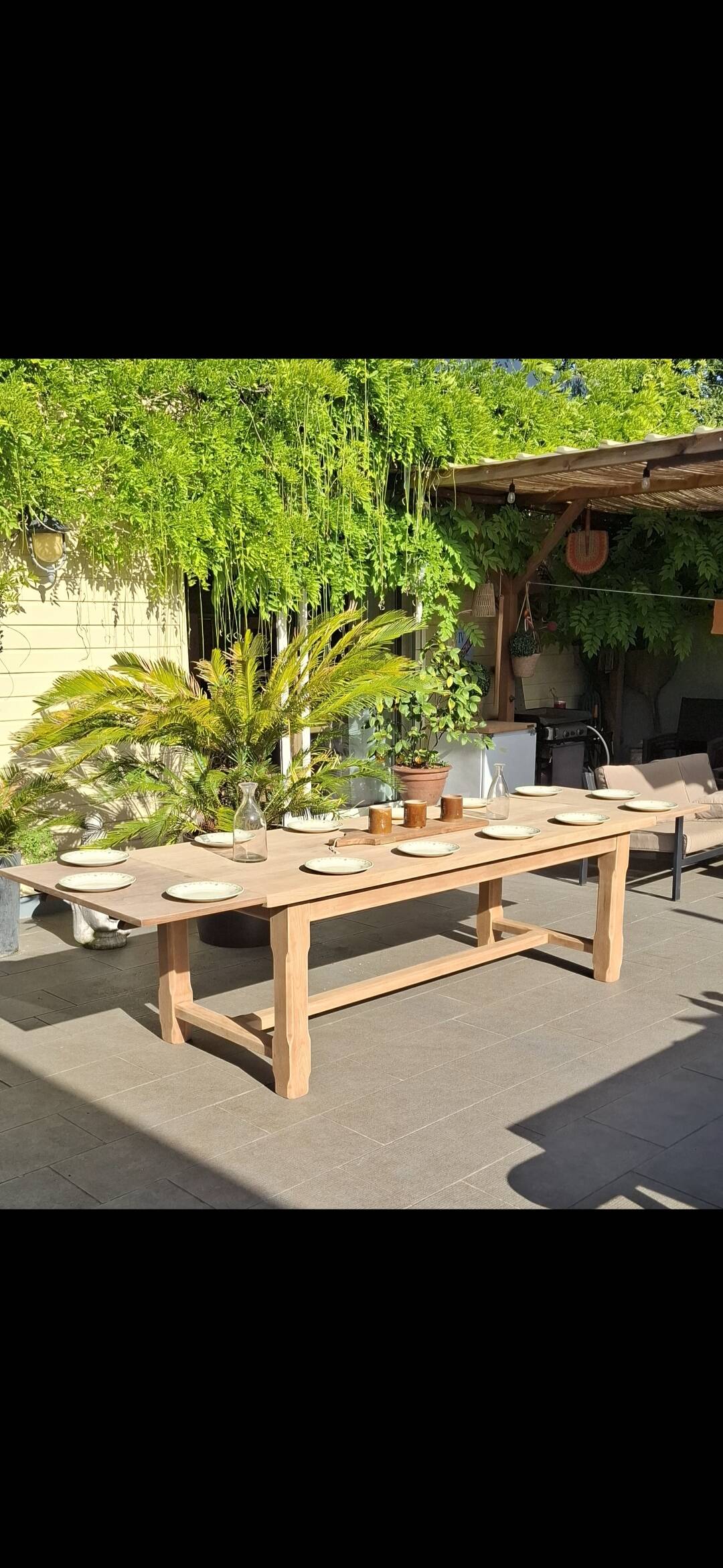 Table de ferme rénovée