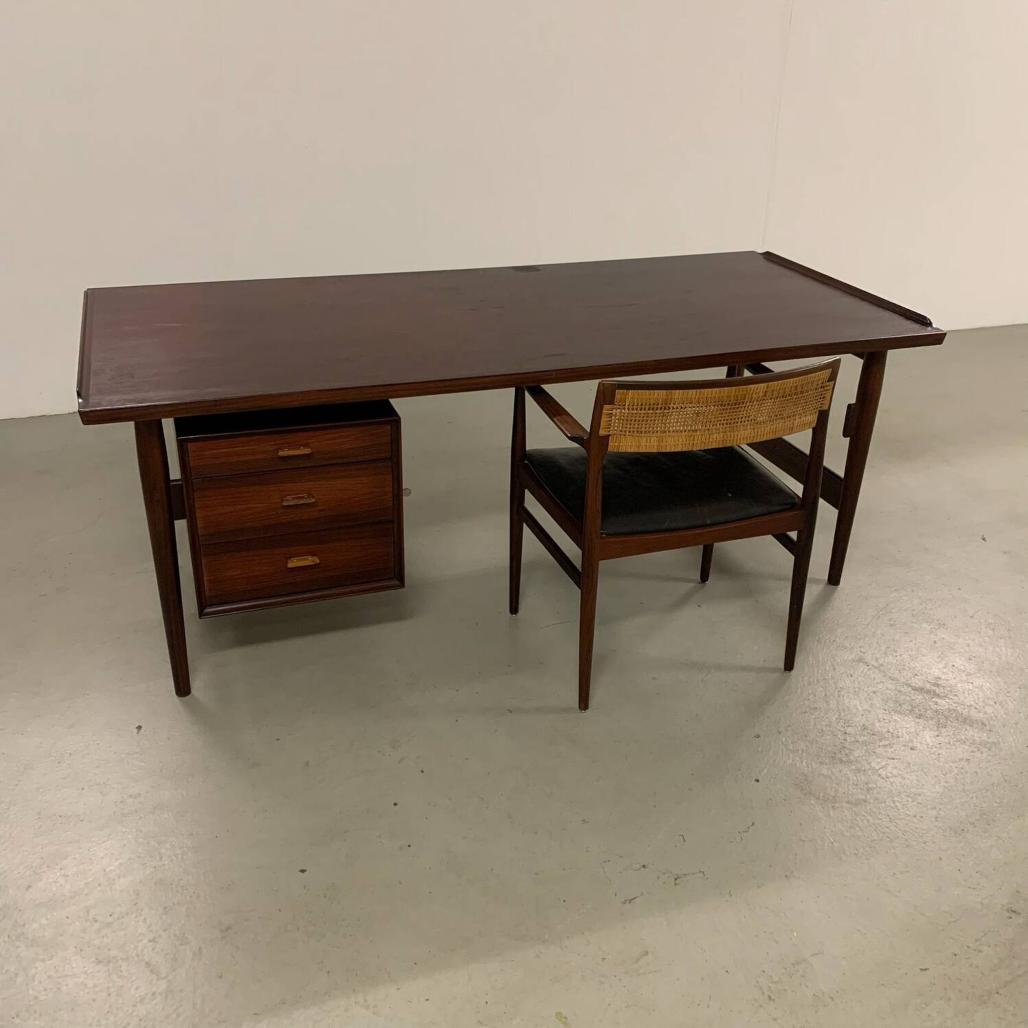 Bureau de direction en palissandre par Arne Vodder pour Sibast, 1960