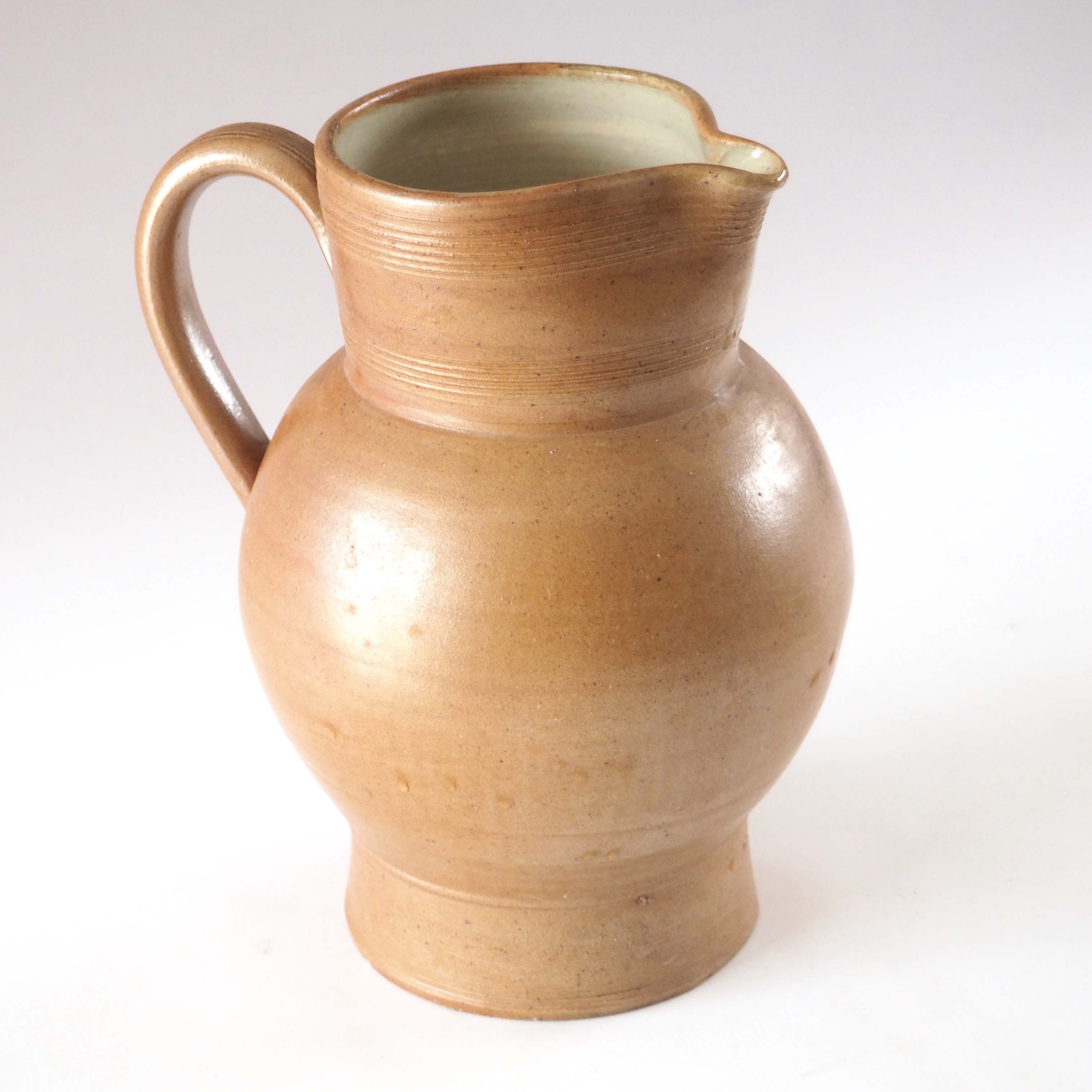 Pitcher in Berry sandstone