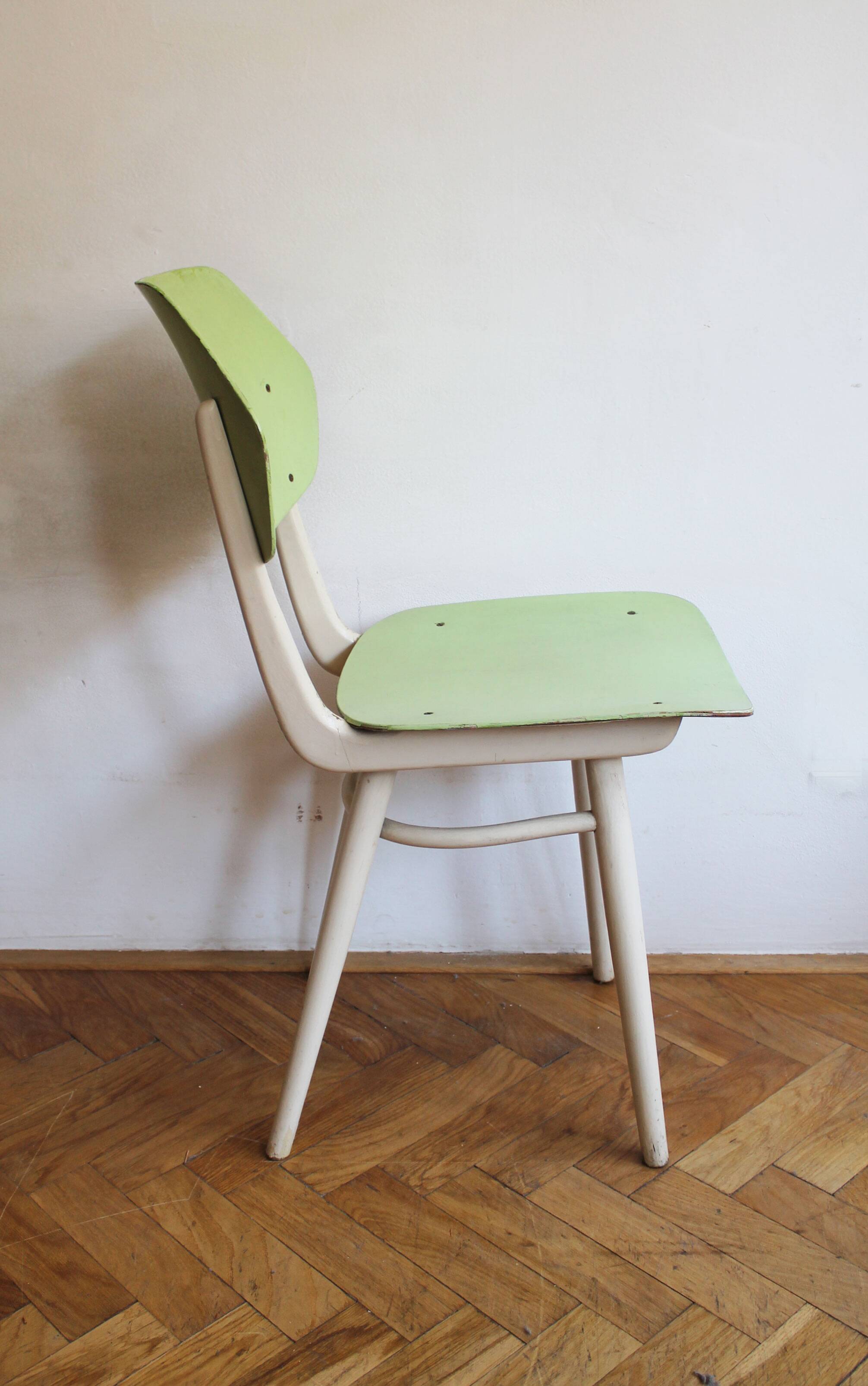 Set of 6 vintage TON chairs in painted wood, Czechoslovakia, 1964