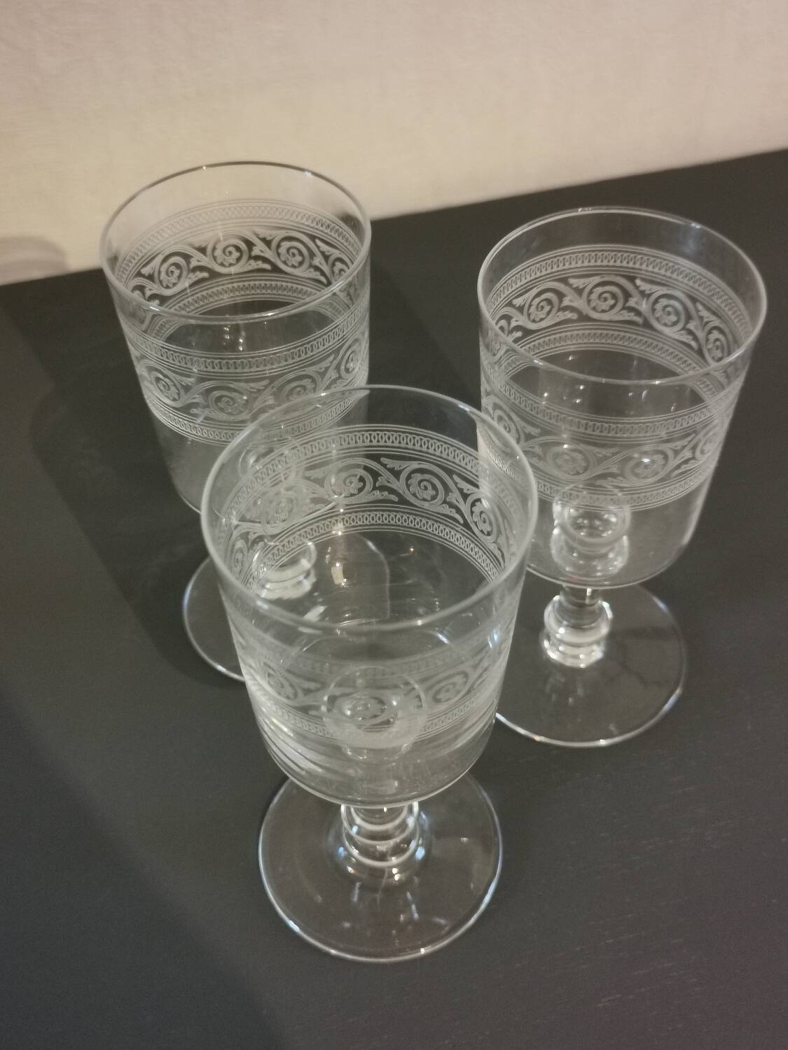 Blown and engraved art deco crystal wine glasses