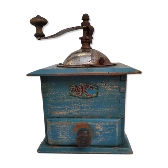 Old Delto coffee grinder
