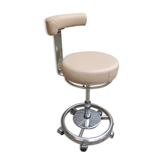 Industrial dentist chair