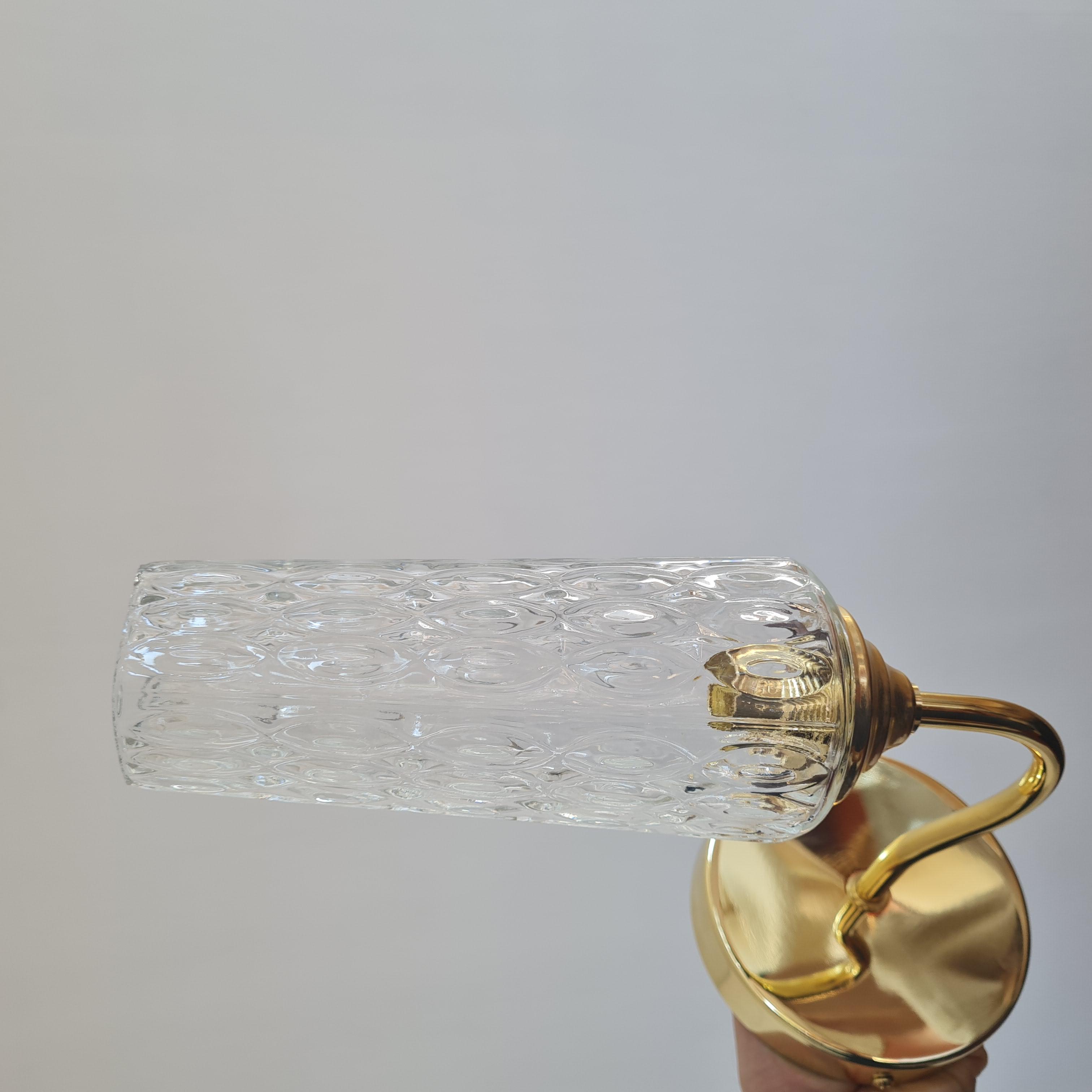 Vintage globe wall light in chiseled glass