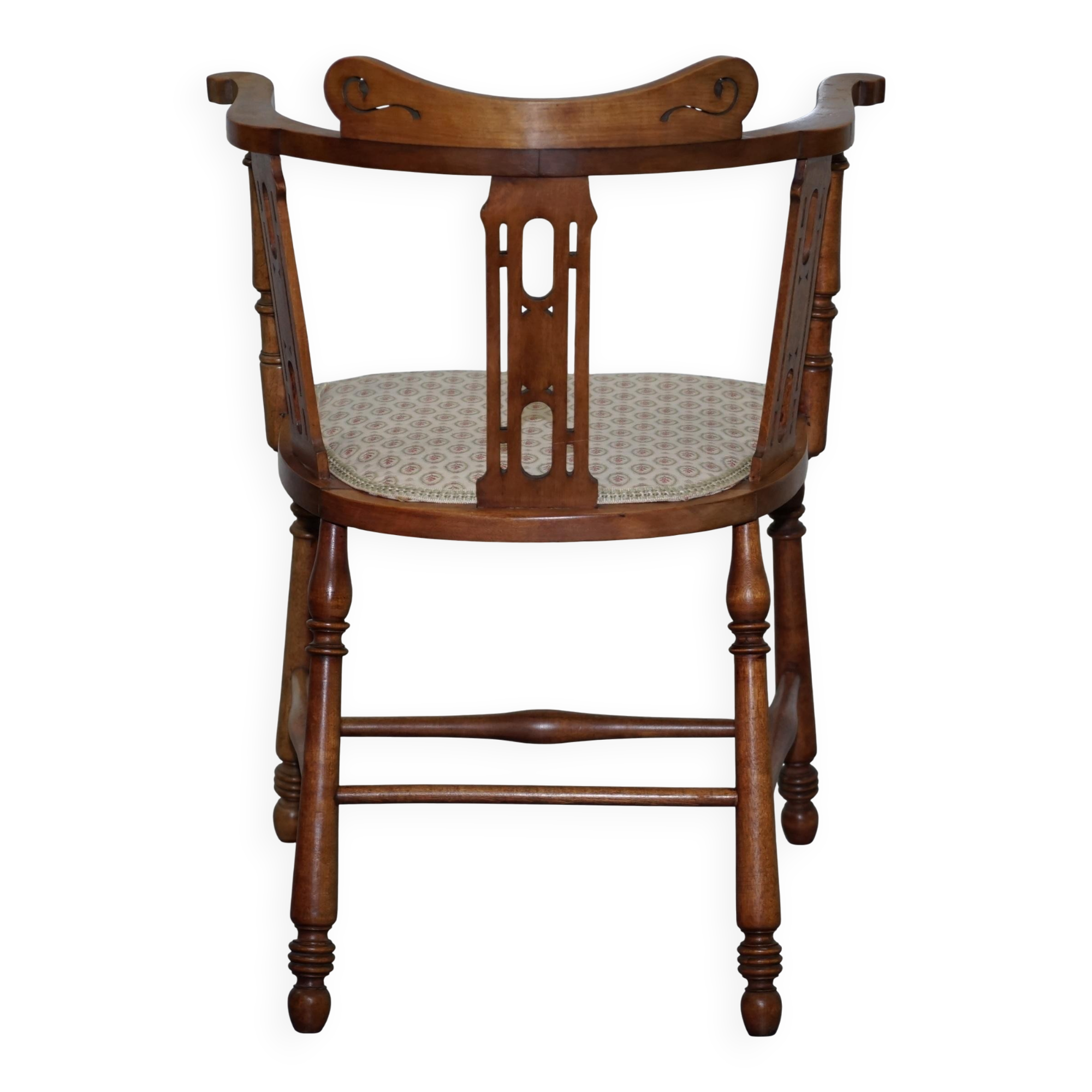 Chaise en noyer Edwardian à dossier courbé avec incrustation de nacre style Arts and Crafts