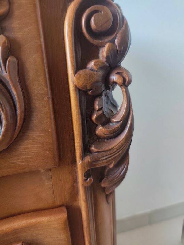 Commode ancienne Louis ou régence