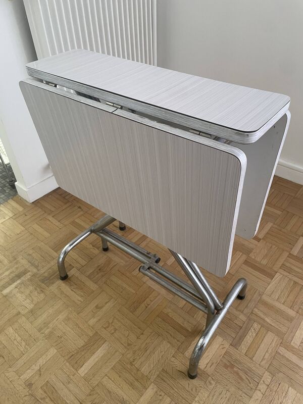 Table de cuisine pliable en formica gris et blanc