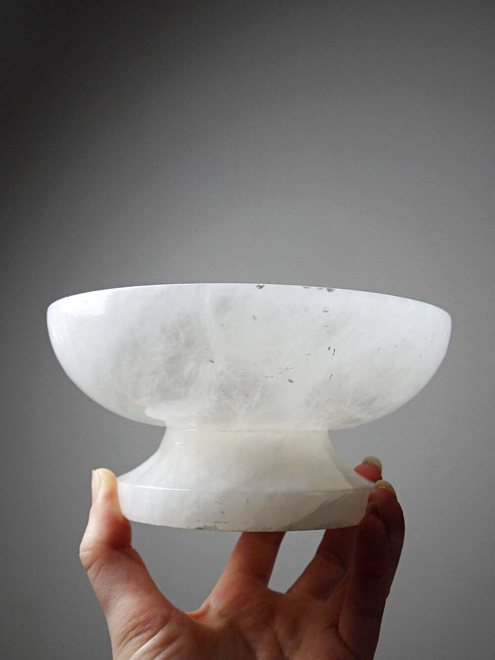 Coupe ou vide-poche vintage en albâtre blanc, Italie années 60-70