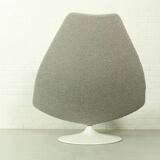 F590 lounge chair designed by Geoffrey Harcourt for Artifort.