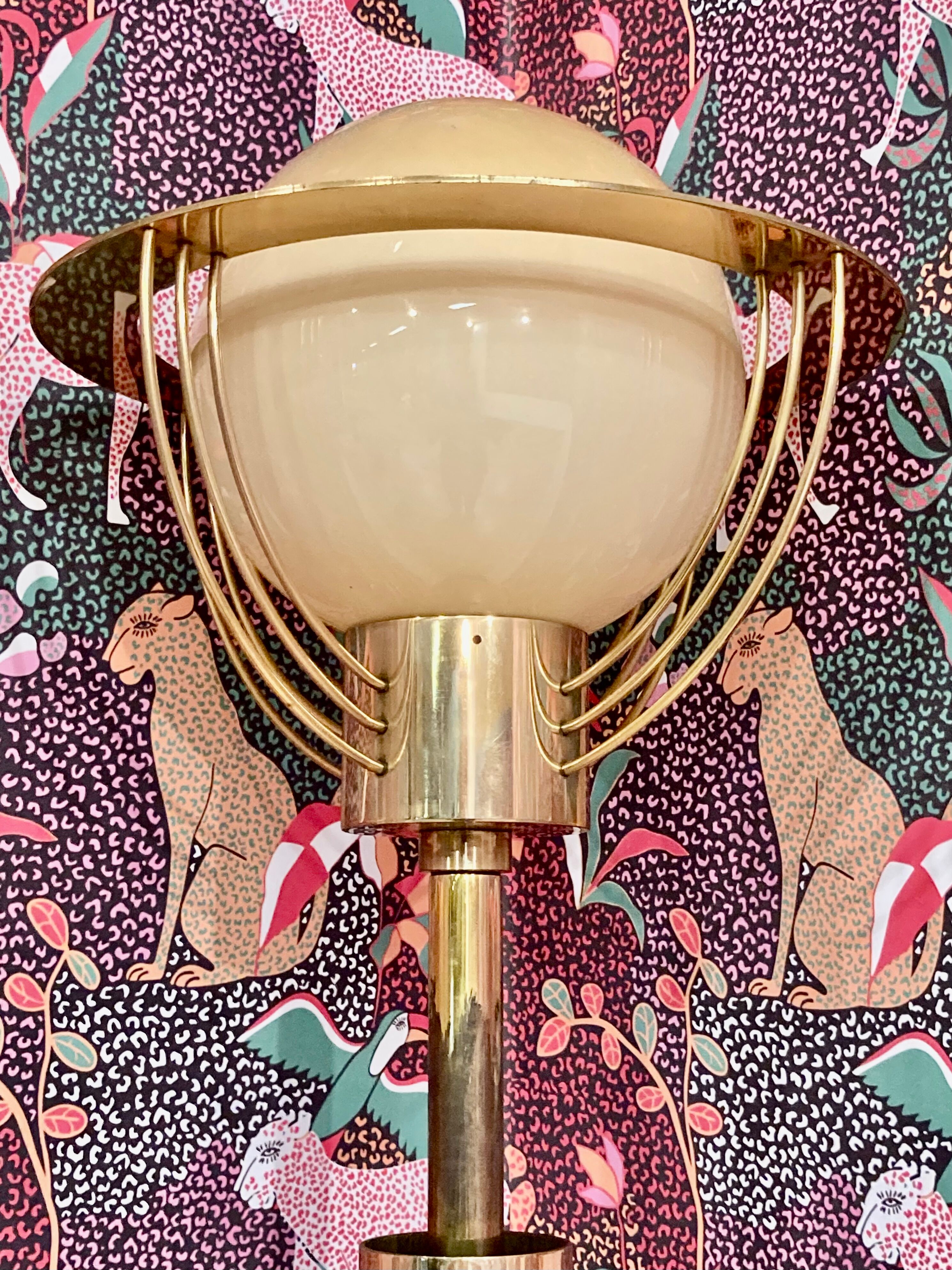 Lampadaire américain verre design 1950.