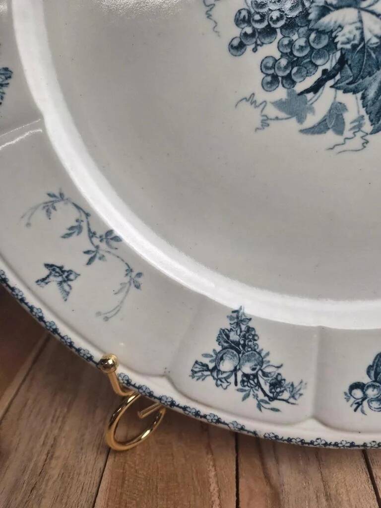 Large round earthenware dish Clairefontaine model Pompadour 33 cm