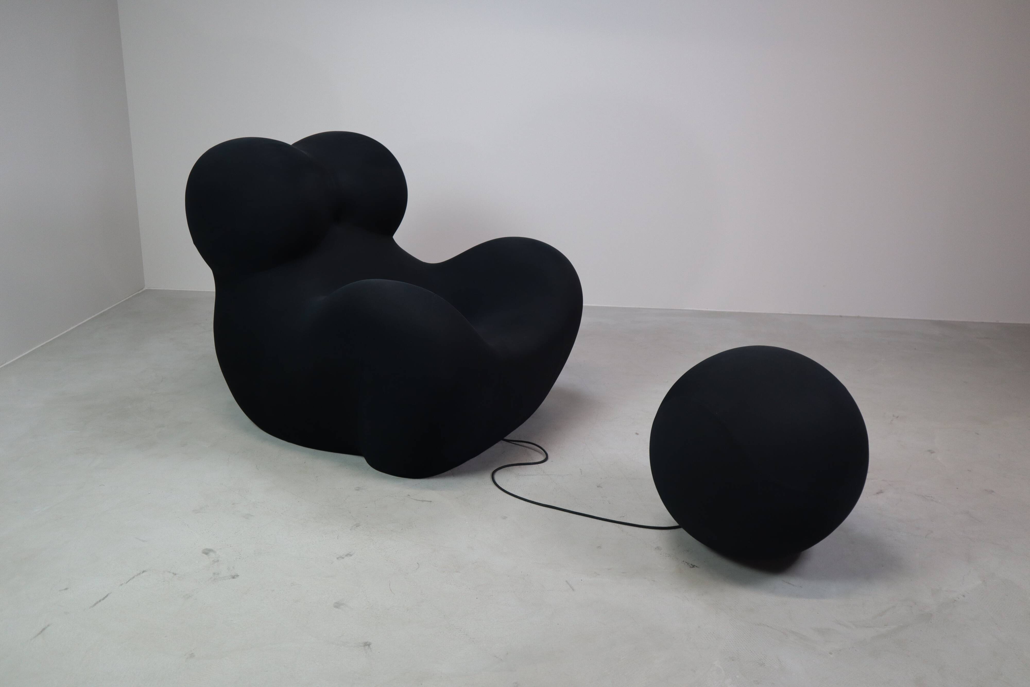 UP5_6 armchair from the UP 2000 series, by Gaetano Pesce for B&B Italia