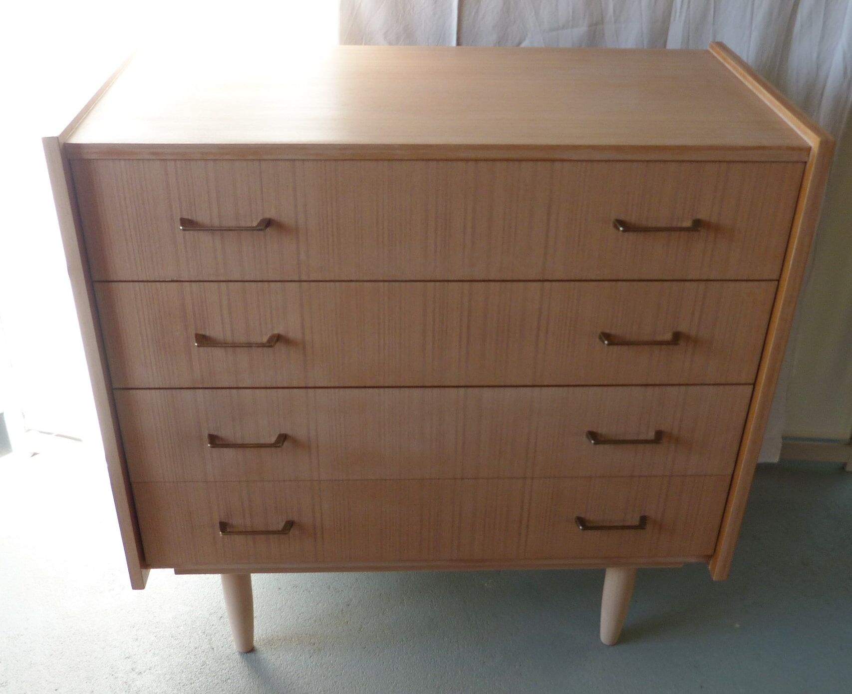 60s chest of drawers
