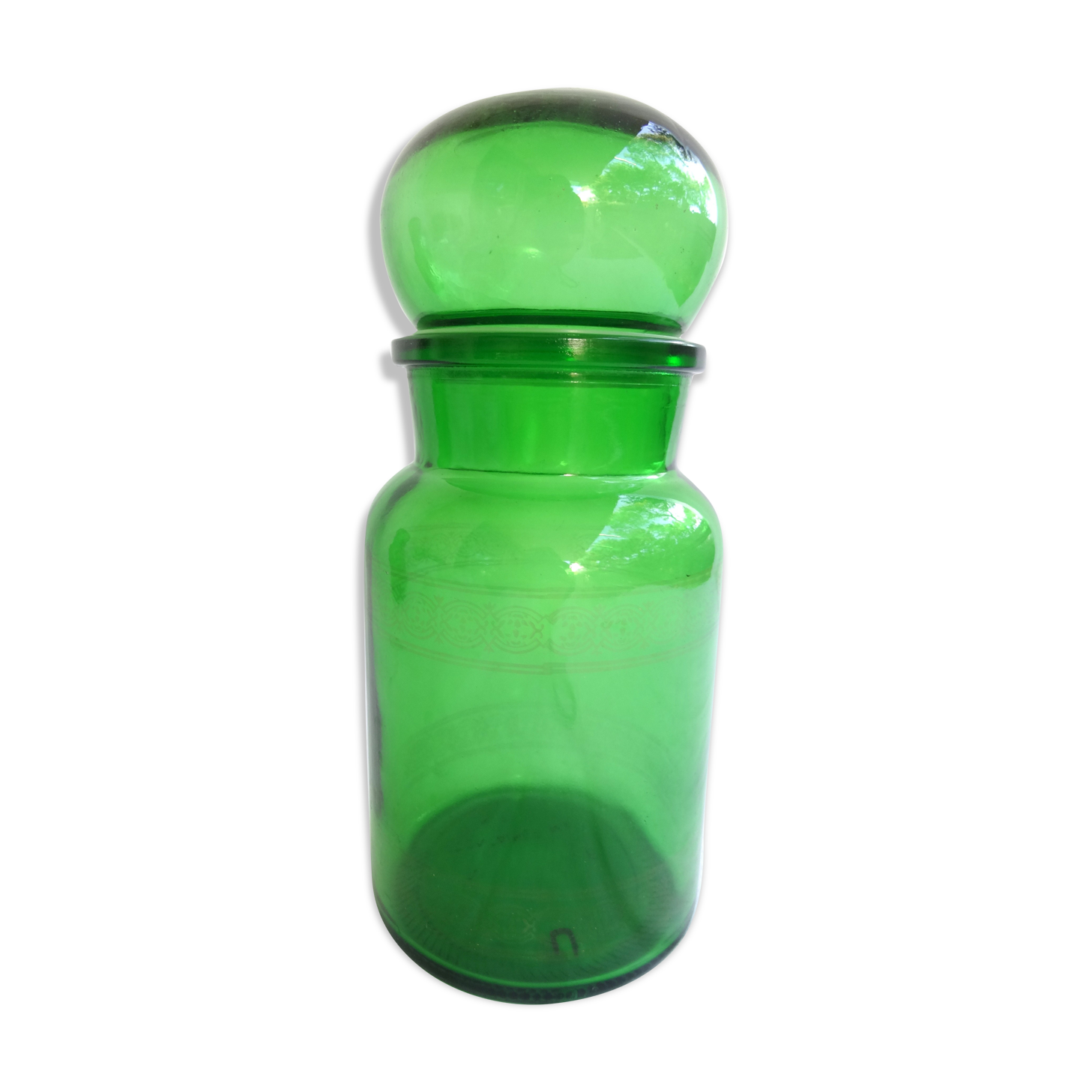 Green apothecary pot