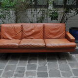 Scandinavian leather and rosewood sofa Fredrik Kayser 1965, 3 places