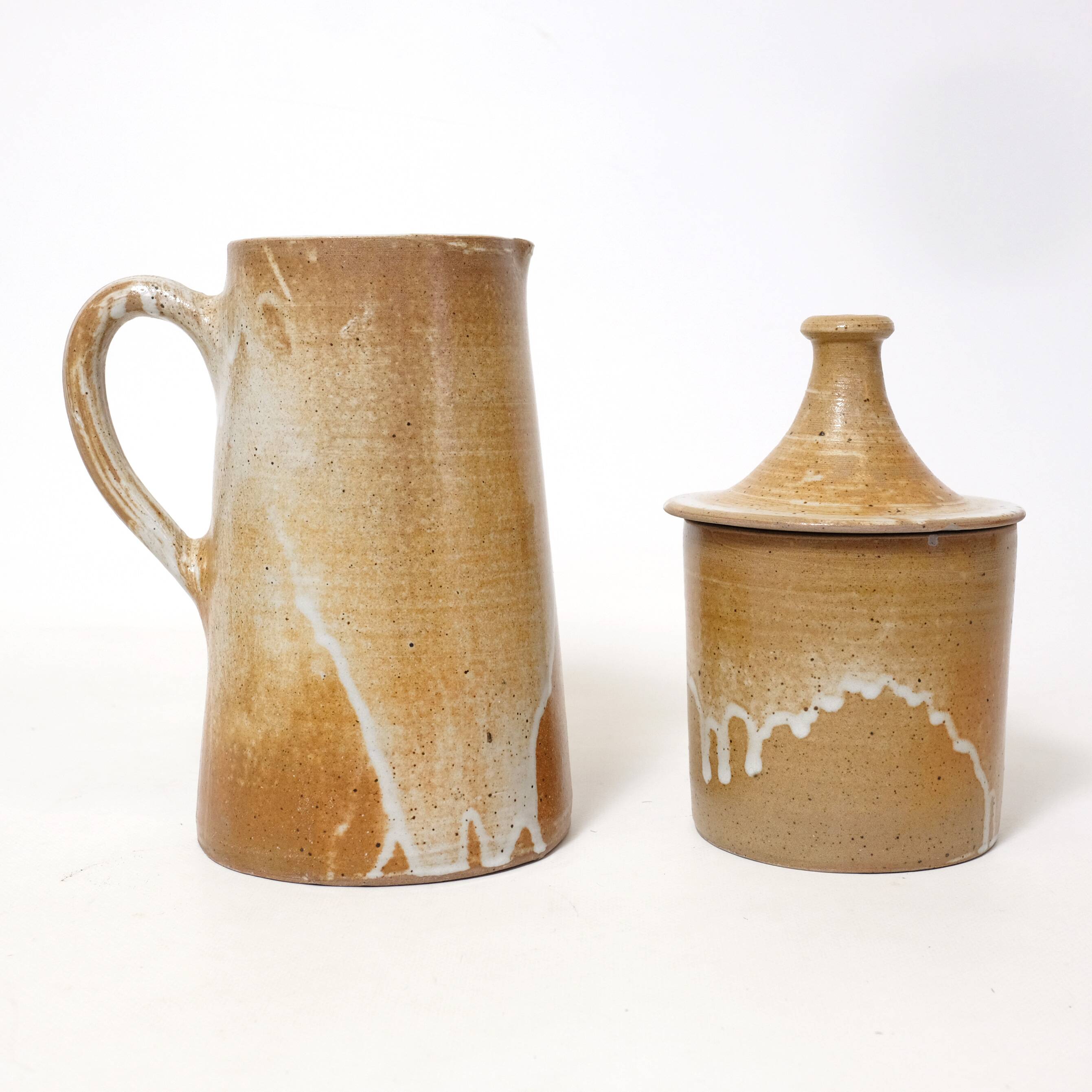 Ceramic pitcher and pot, French work from the 70s.