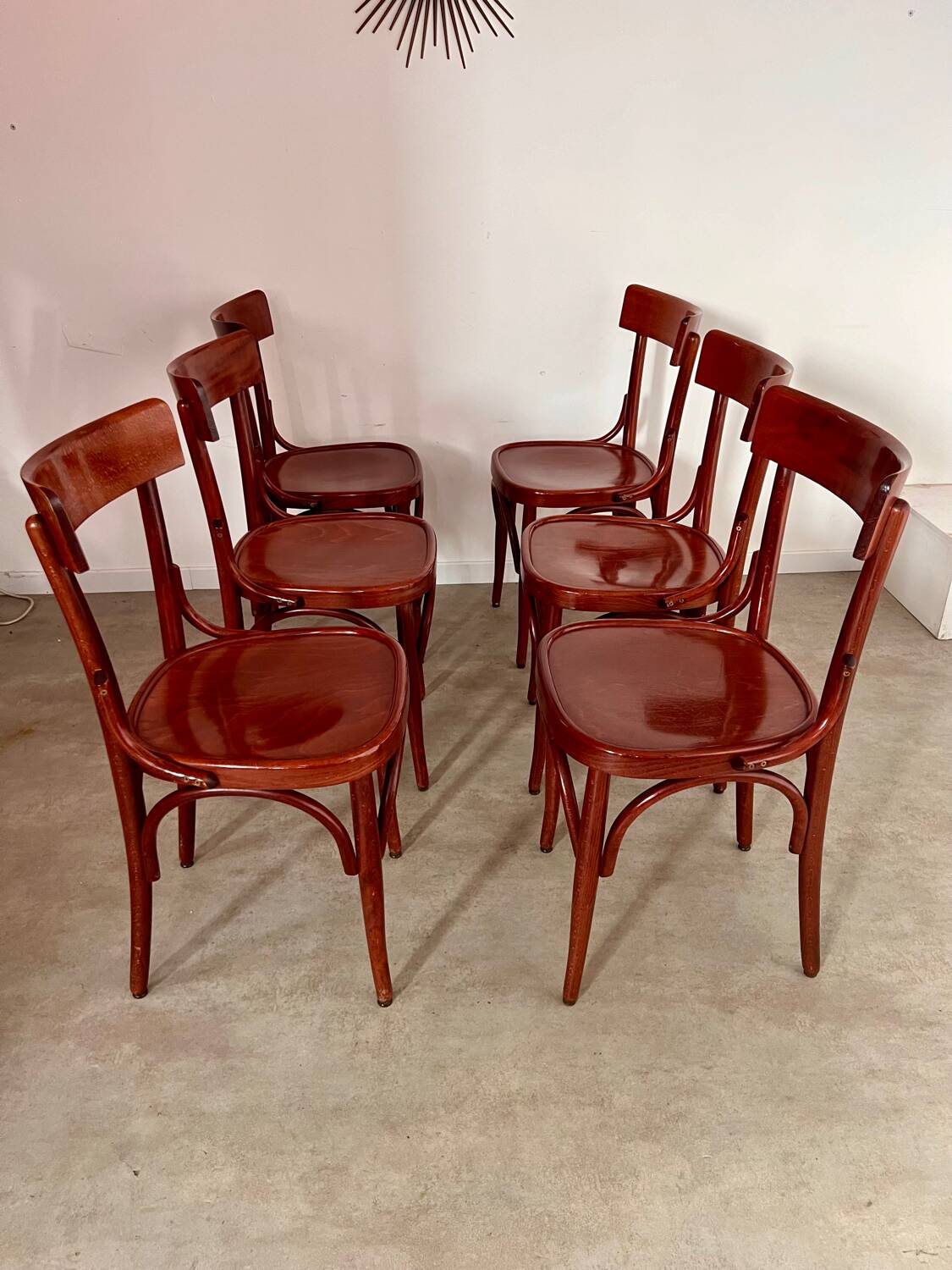 Set of 6 vintage 70s curved varnished wood bistro chairs
