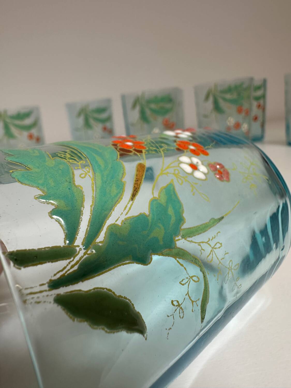8 verres à eau bleu émaillé, Legras 1920