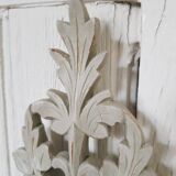 Grey patinated woodwork sculpture