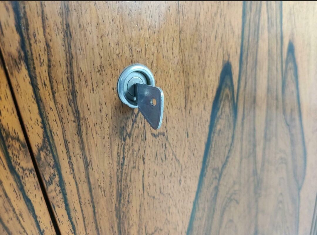 Vintage rosewood sideboard, chrome 1960