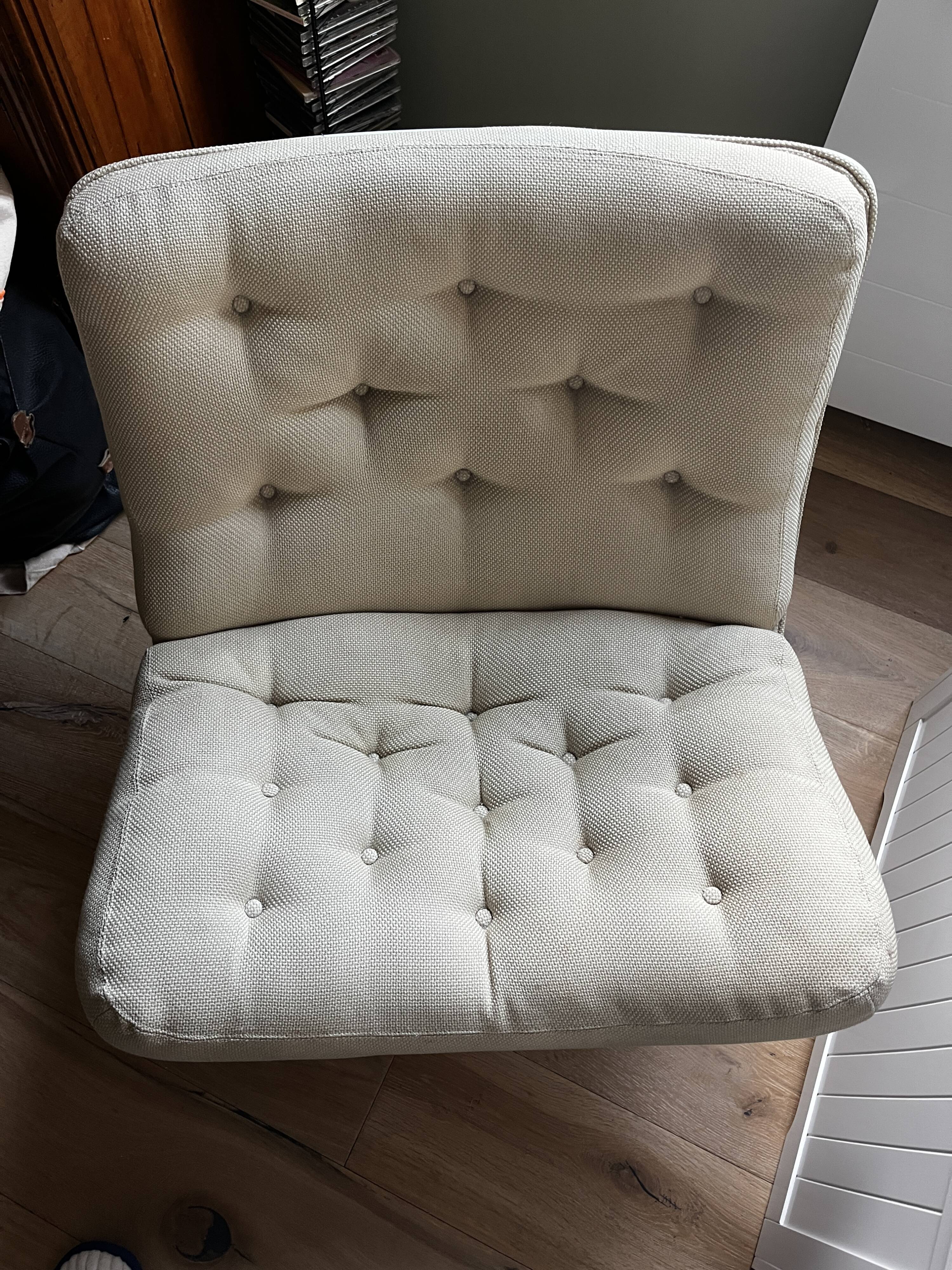 Model 975 armchair by Geoffrey Harcourt for Artifort, 1960s.