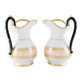 Paire d'aiguières en porcelaine de style Antique par Carl THIELSCH, ALTWASSER, c. 1860