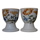 Set of 2 floral patterned egg cups.