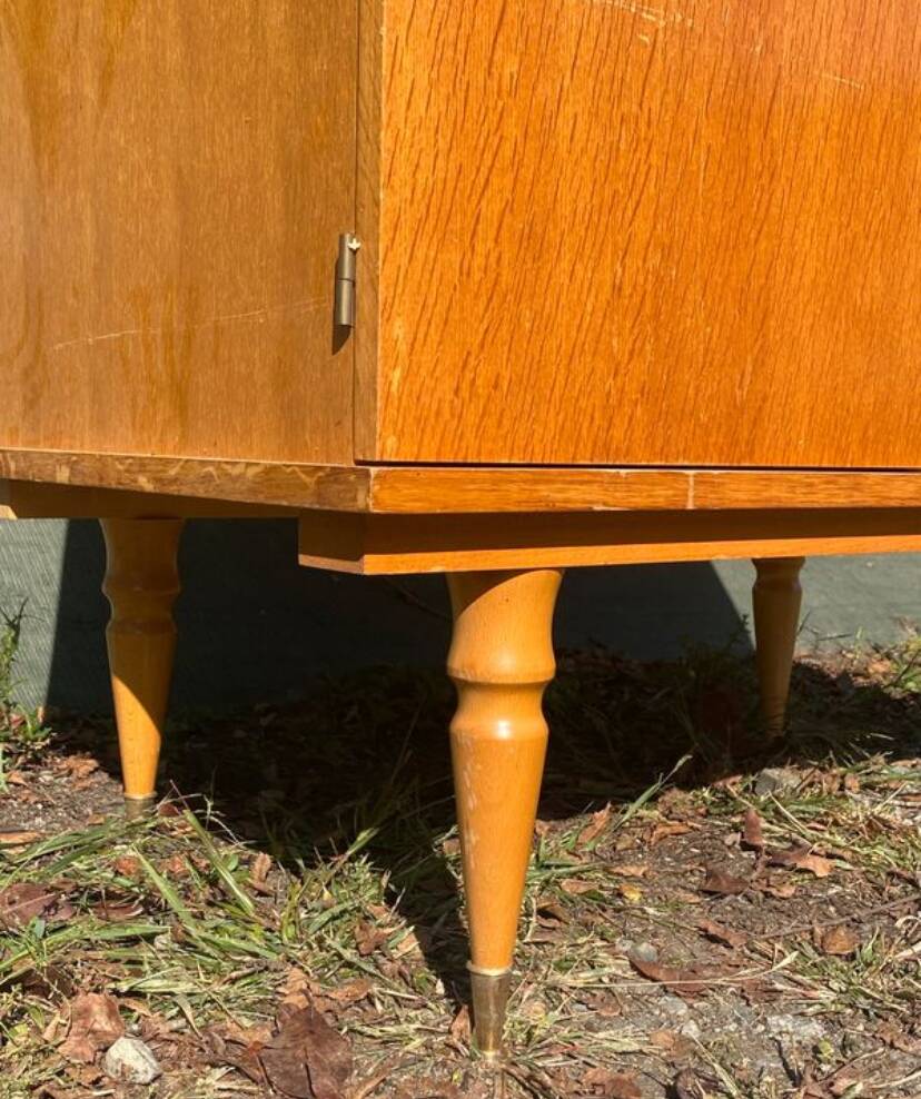Armoire vintage