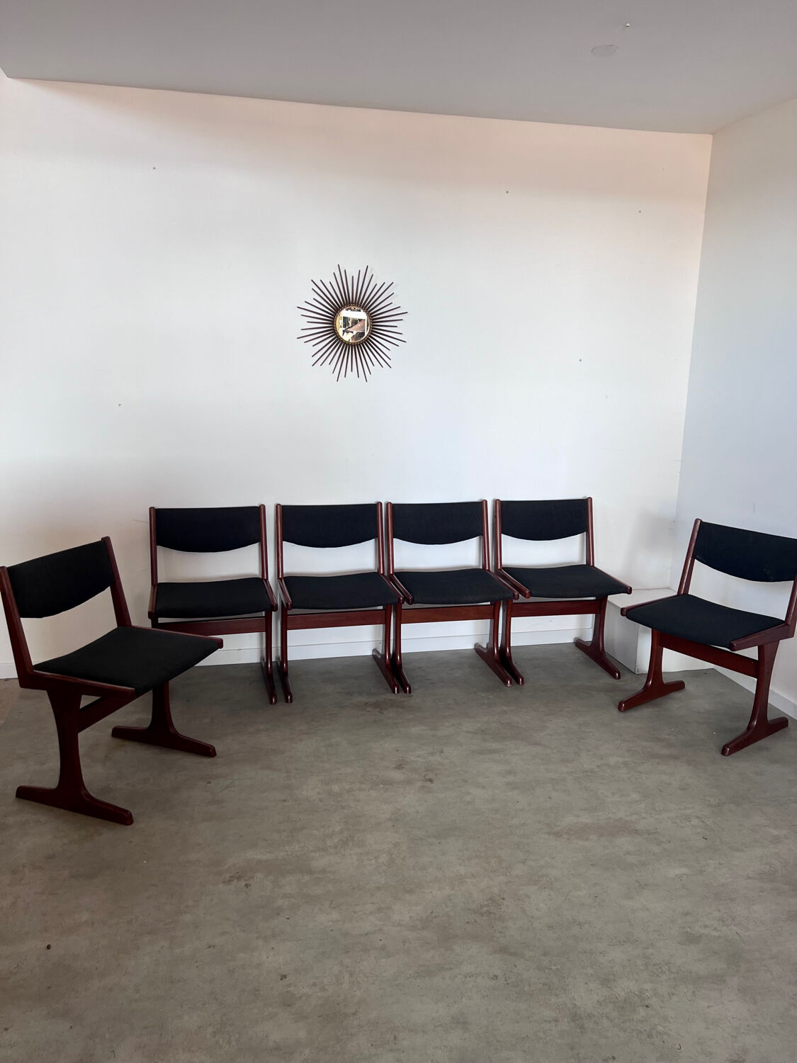 Set of 6 old Scandinavian chairs from the 60s, vintage teak