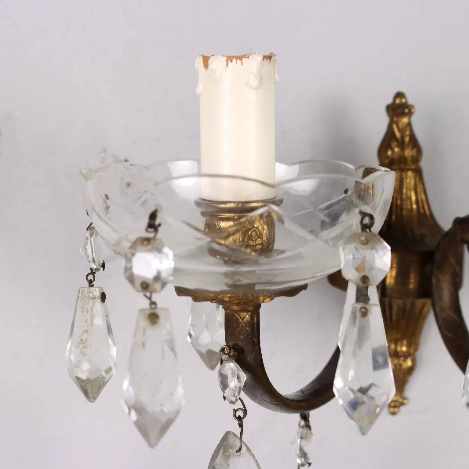 Pair of antique wall sconces in gilded bronze, Italy, 20th century