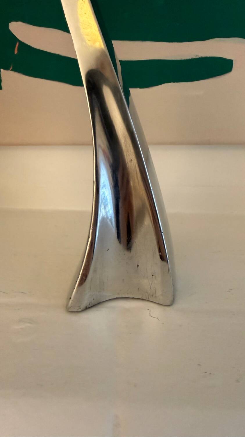 Set of 2 Swann candle holders by Matthew Hilton