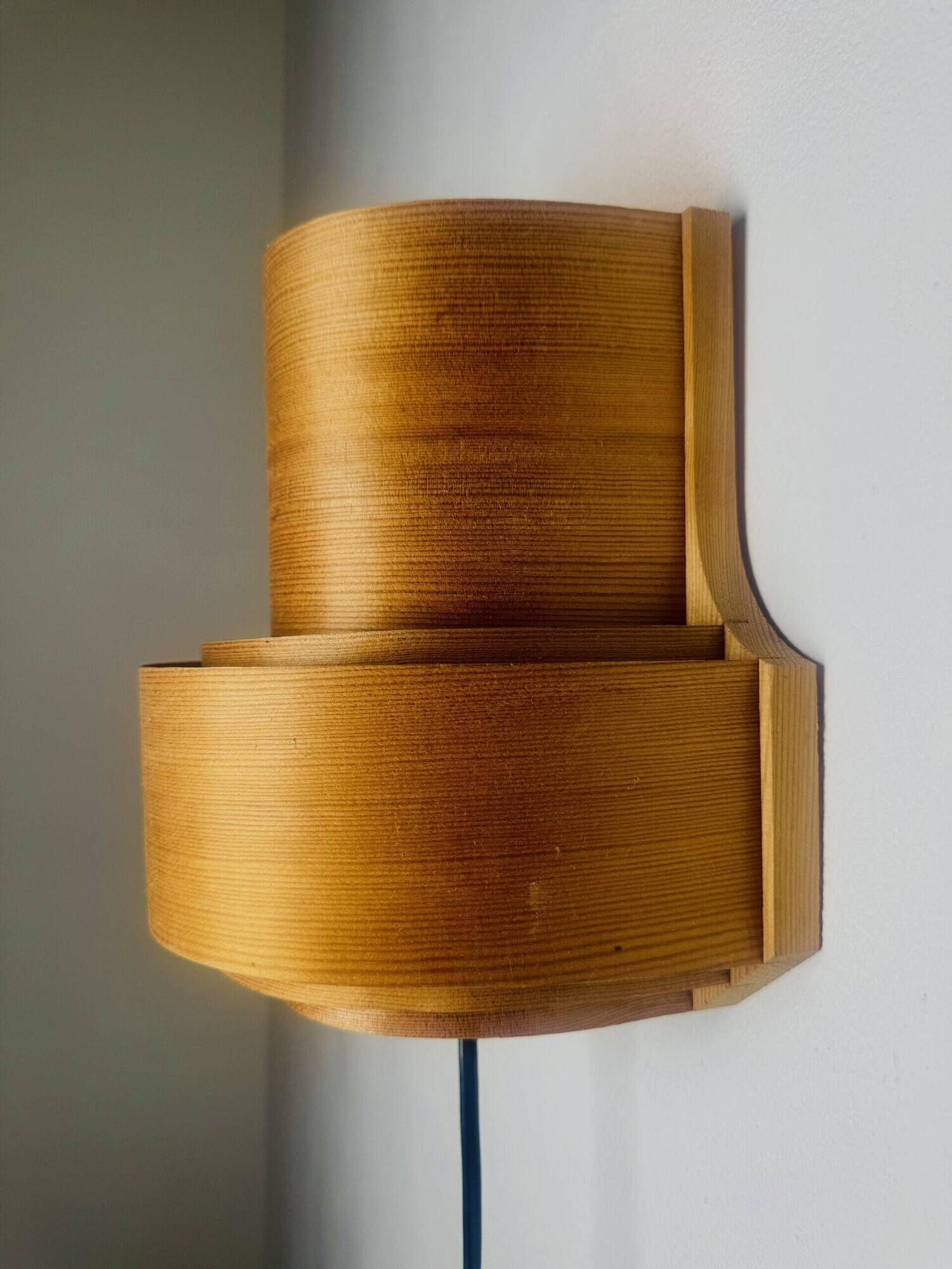 Pine Veneer Curved Layered Wall Lamp By Translandia, Denmark 1960S