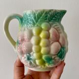 Pot à lait ou pichet vintage en barbotine
