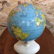 Old world map ms globe metal + bakelite base white vintage cream