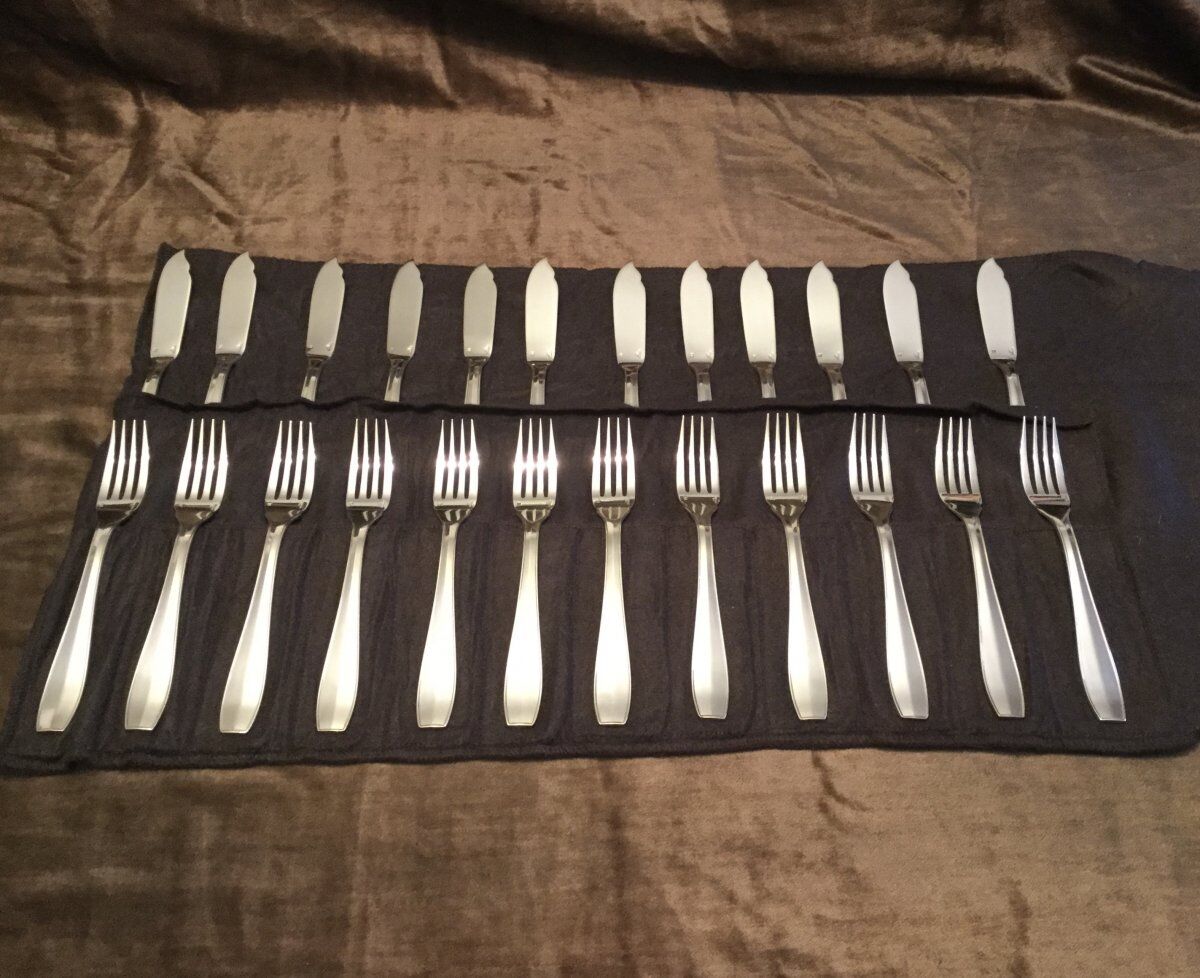 12 cutlery at art deco fish Christofle Atlas