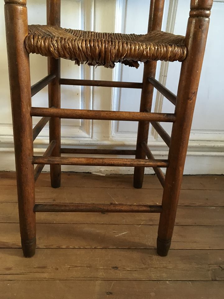 Chaise haute enfant bois massif vintage