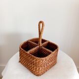Basket for bottles