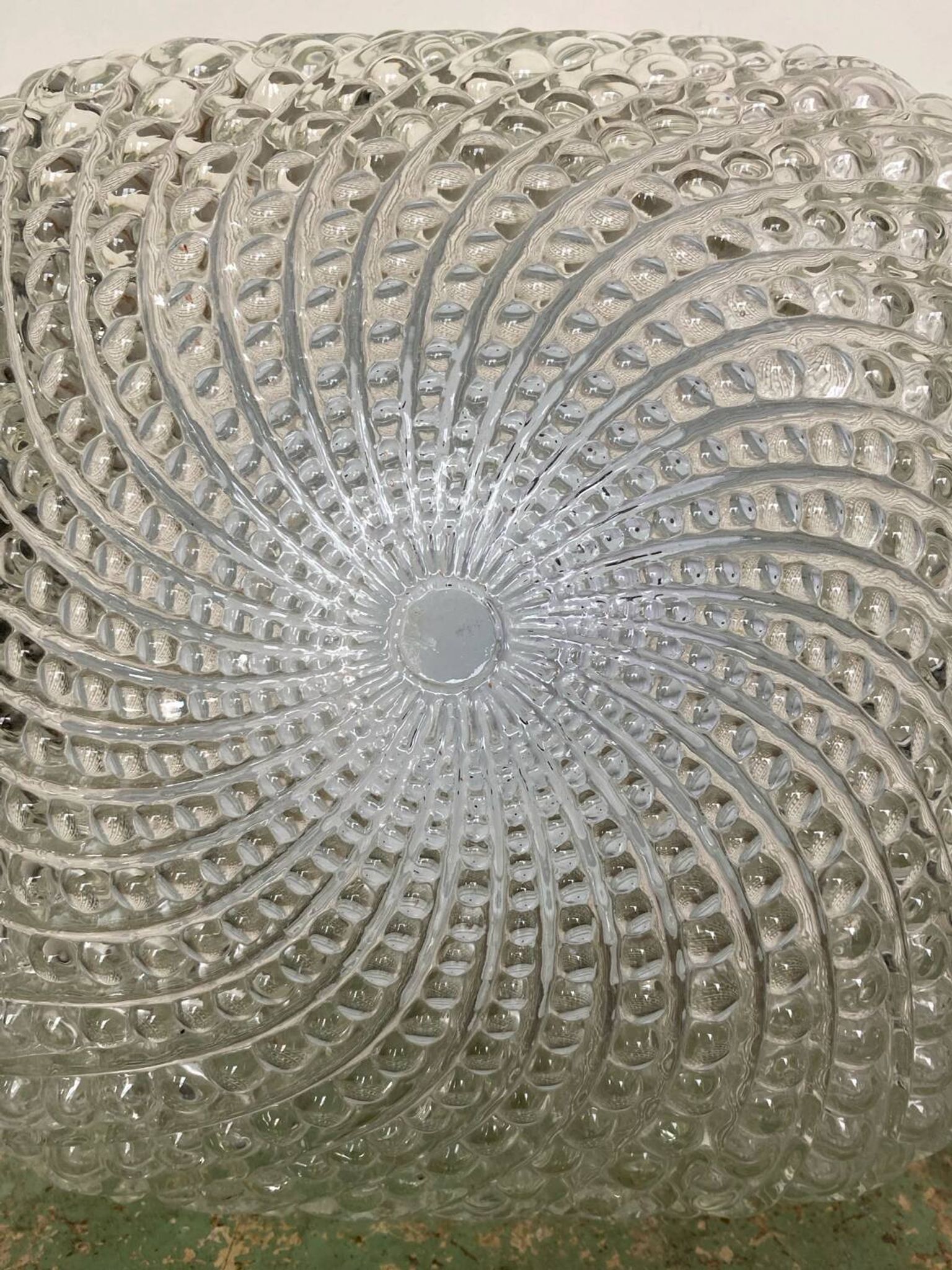 Plafonnier applique en verre dépoli 70's