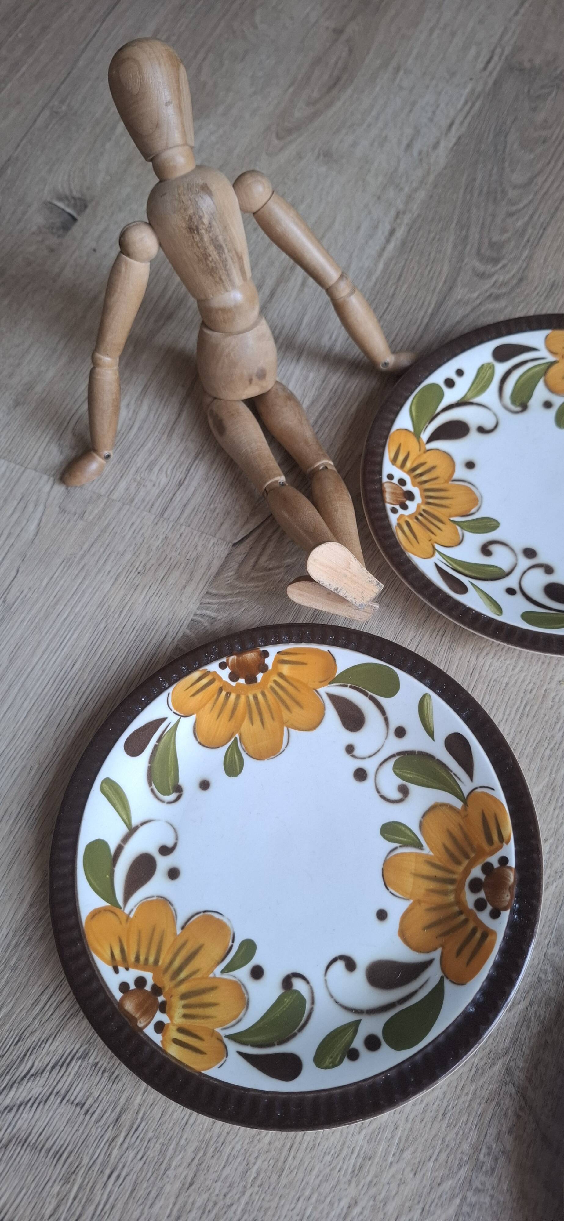 Set of 6 Paradisio dessert plates Boch 1966