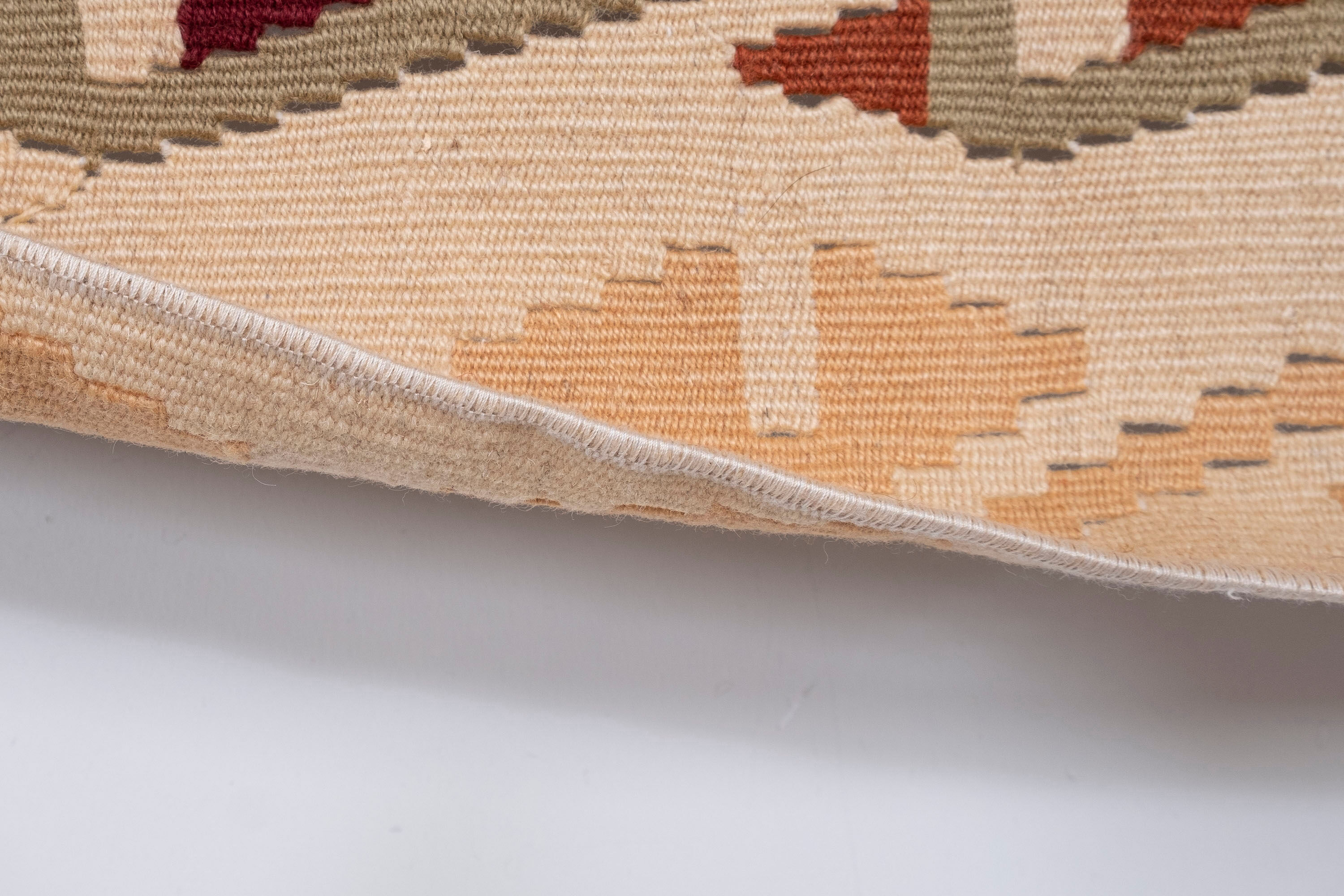 Vintage turkish kayseri kilim rug 4' x 7'5"
